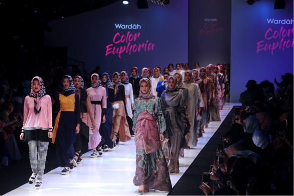 public relations, Wardah Unveiled Their Newest Make Up Collection in JFW 2018-Public Relations Portal and Communications Business News Indonesia 1